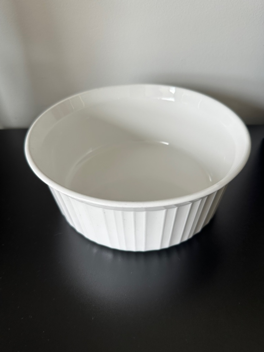 Corningware 2.5L French White Fluted Baking Dish